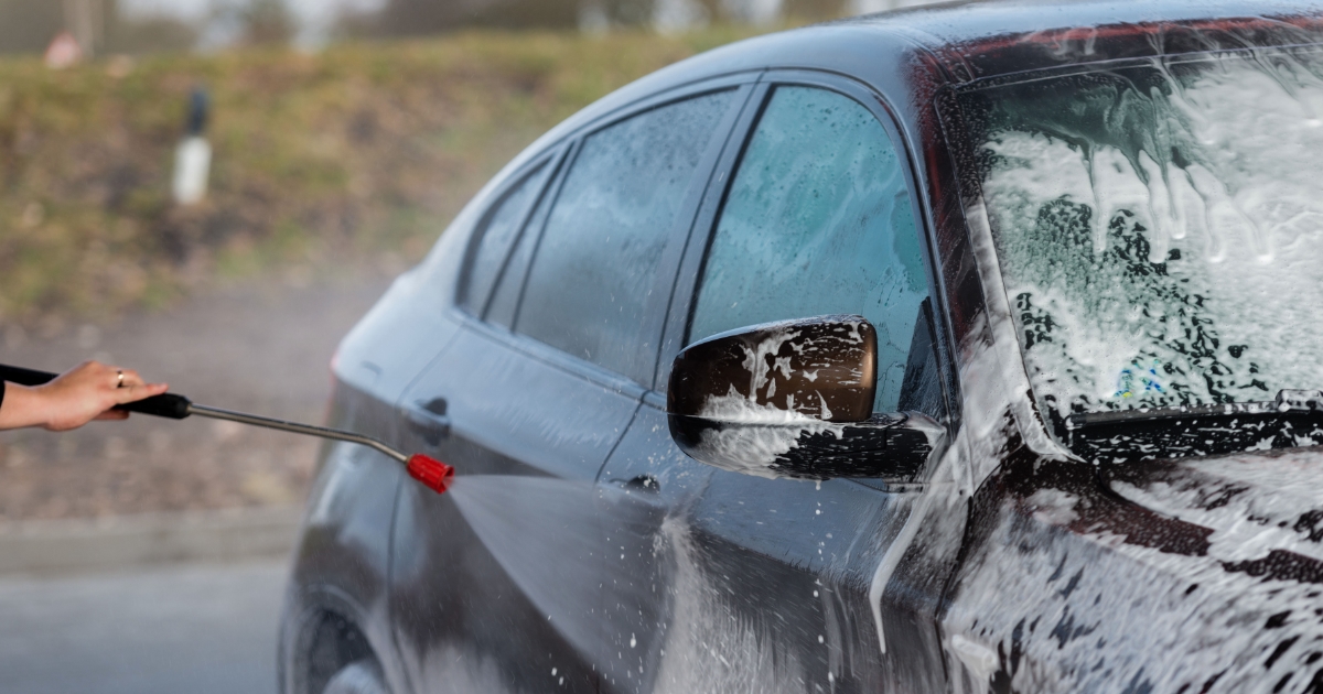 Hurricane Answers: Can You Go Through a Carwash with a Cracked Windshield?